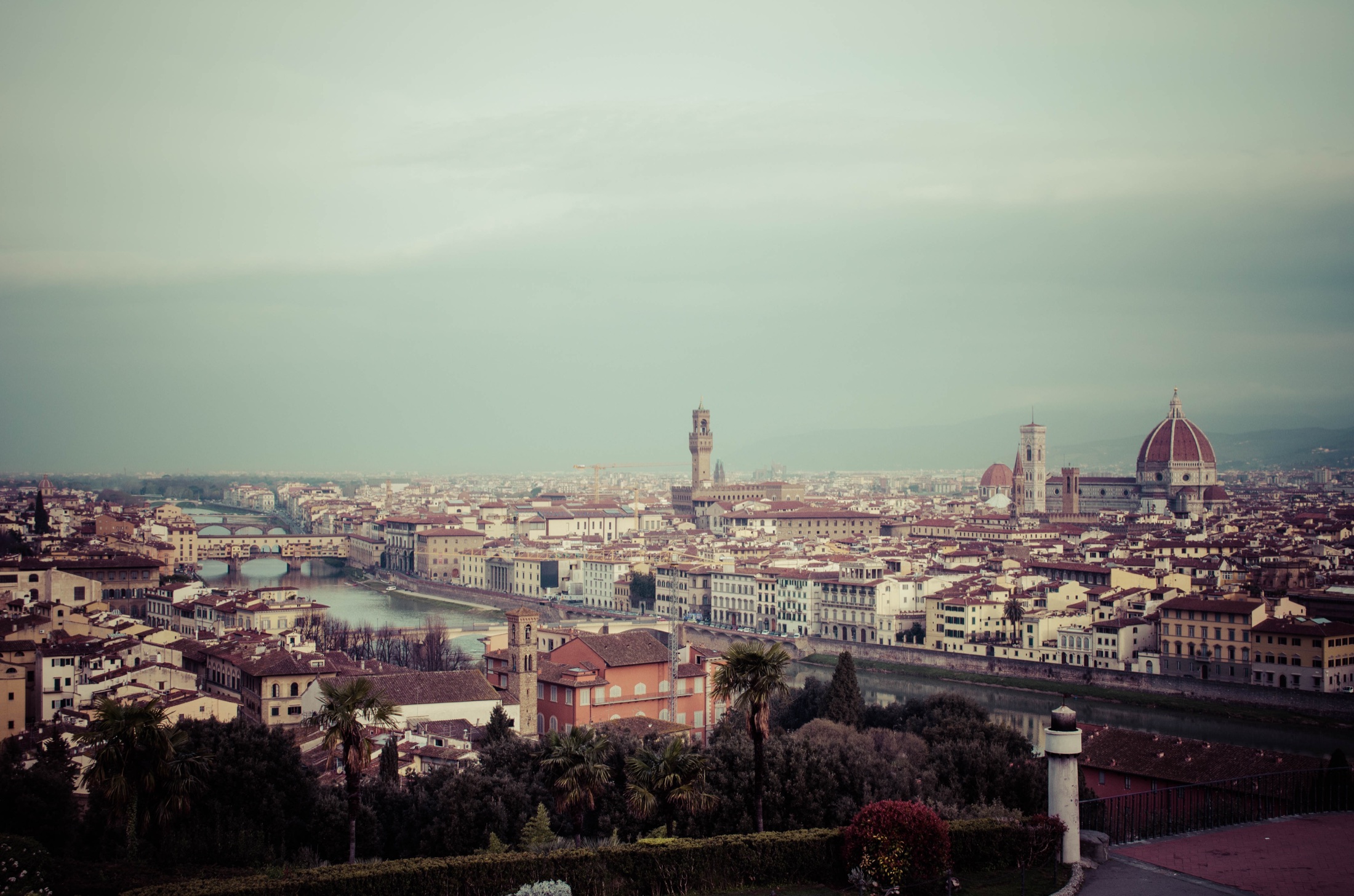 Sobre el Arno, Florencia · Italia